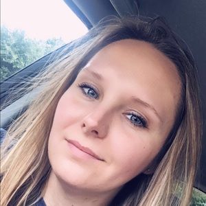 Meet your Posher, Sebrina